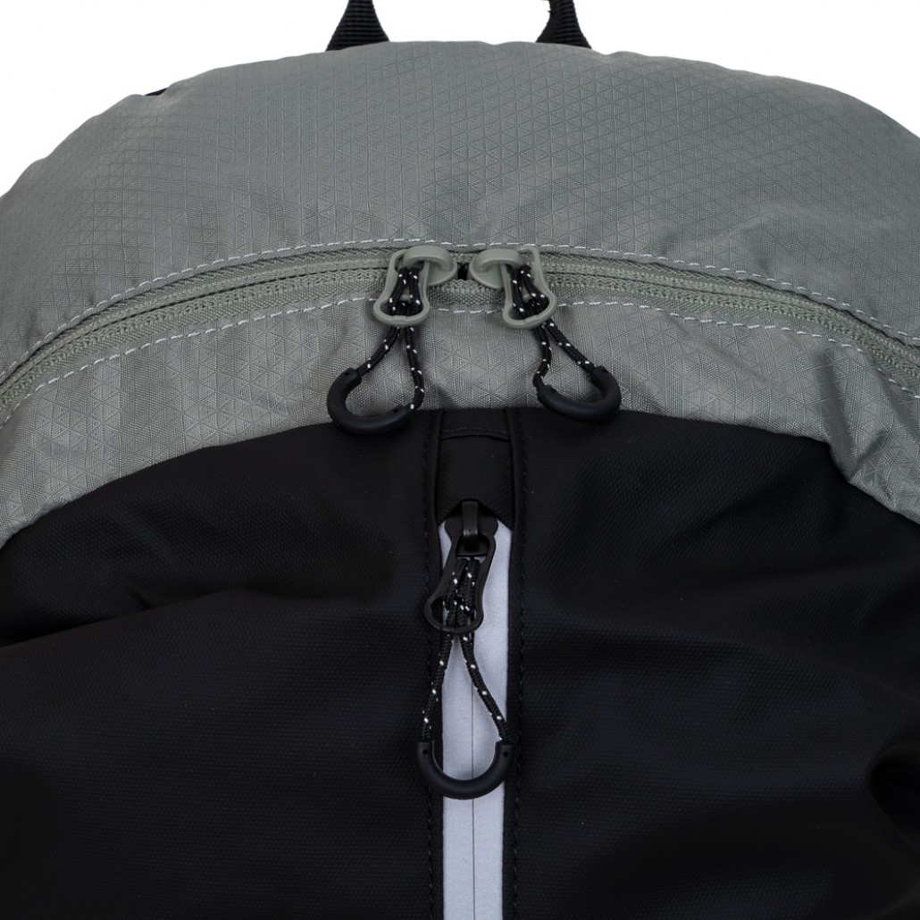 SKECHERS 後背包_黑色/龍舌蘭綠 (L424U031-04J3)