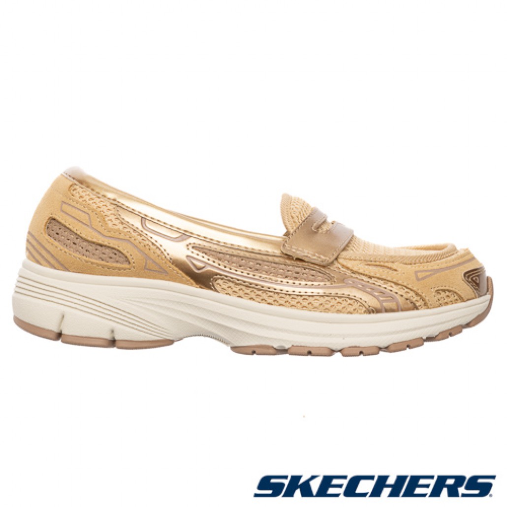 skechers_20250814155243_163866.jpg