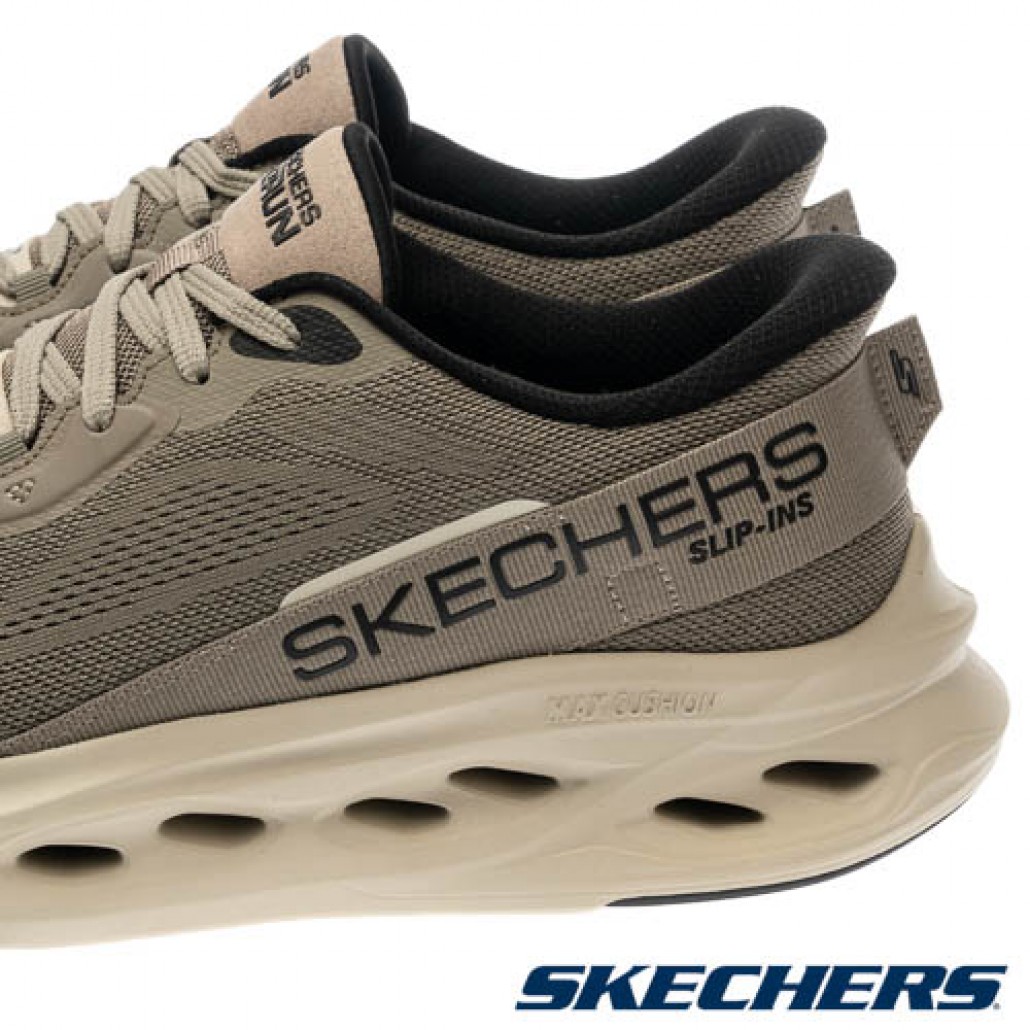 瞬穿舒適科技 GO RUN MAX CUSHIONING GLIDE-STEP