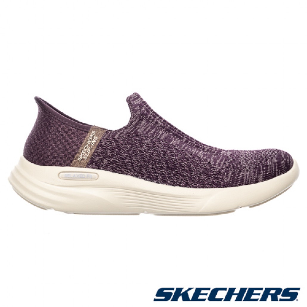 瞬穿舒適科技 RELAXED FIT™ SPORT