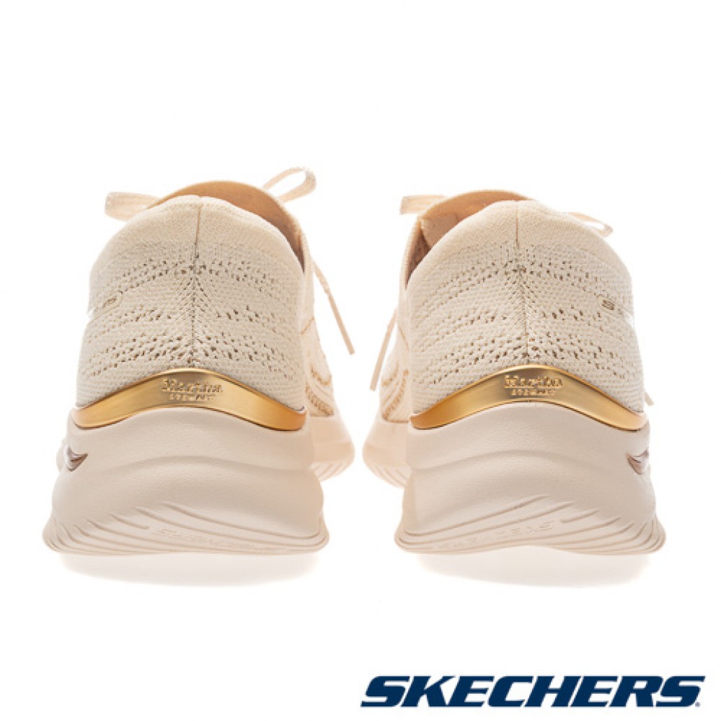 skechers_20260126175306_346687.jpg