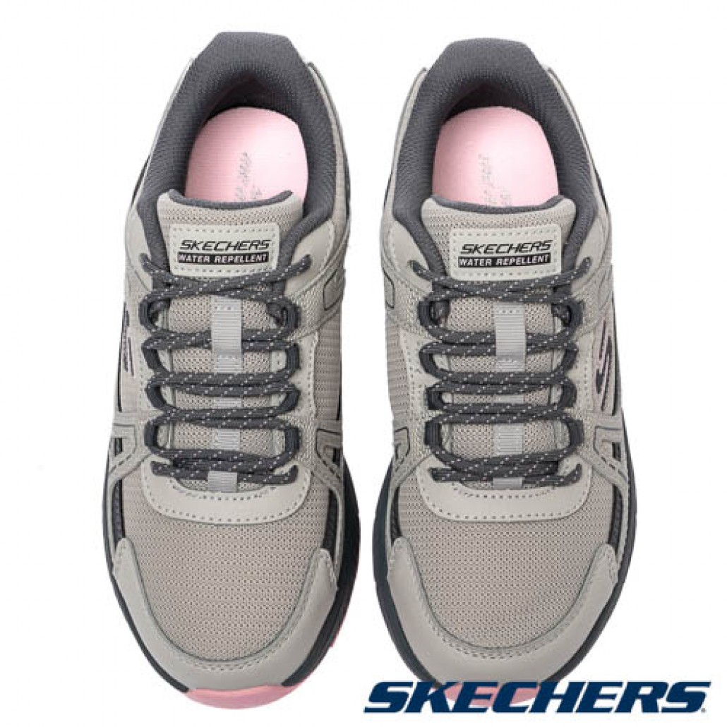 skechers_20260126175452_670395.jpg