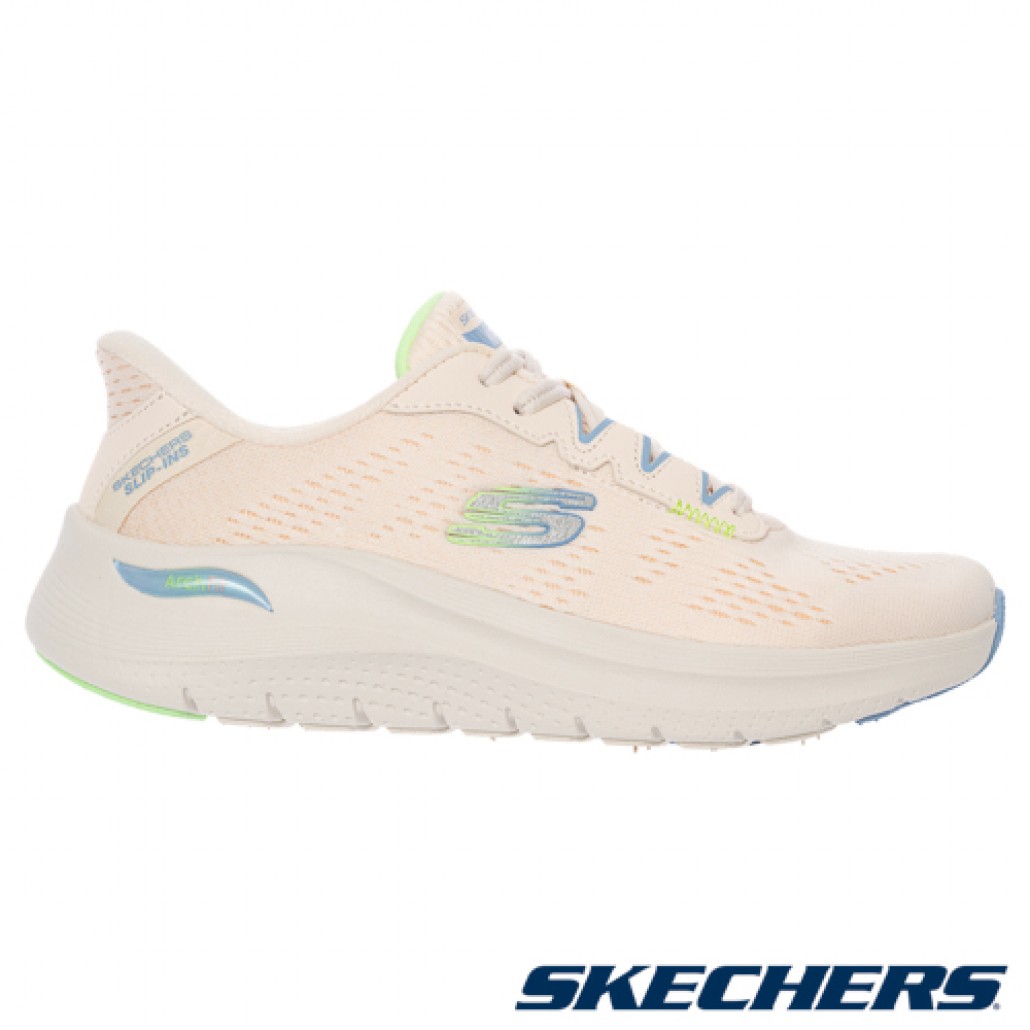 skechers_20260126175506_894974.jpg