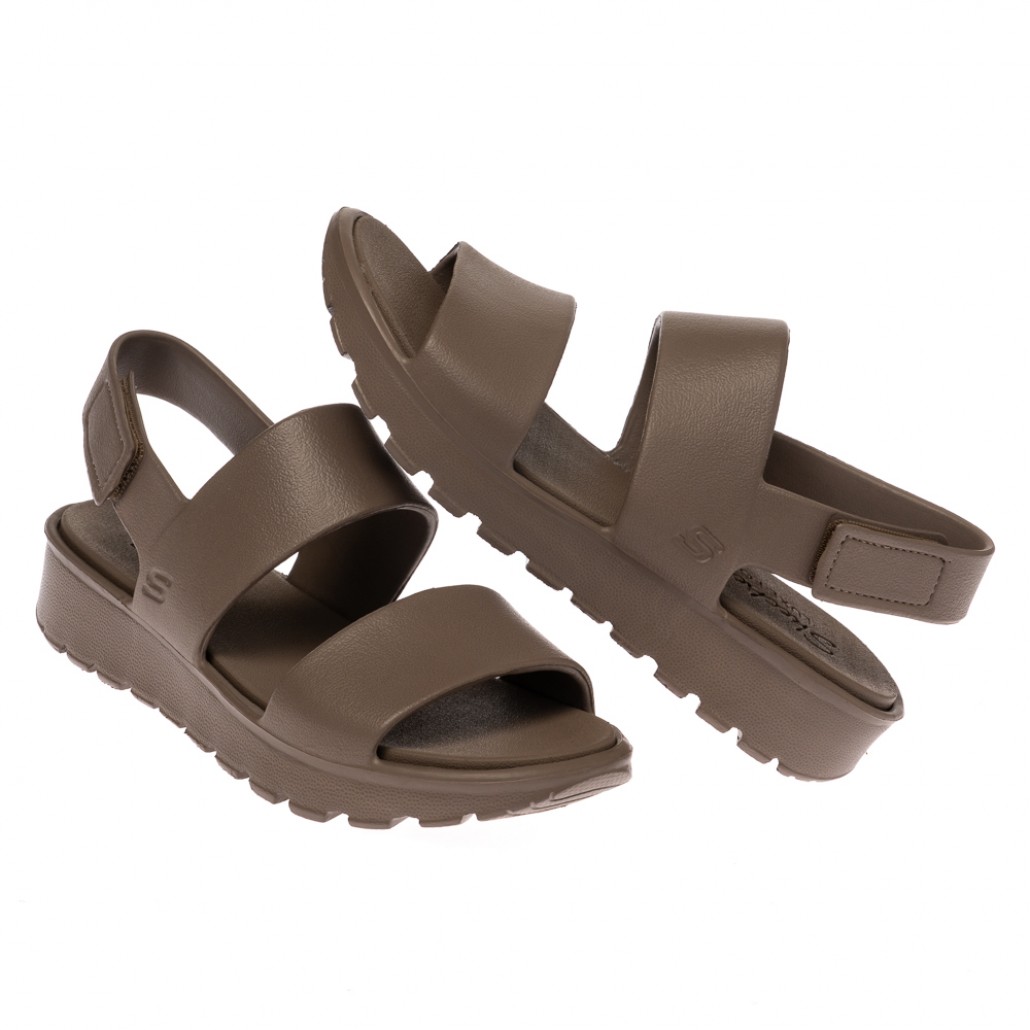 skechers_20260413101842_137580.jpg