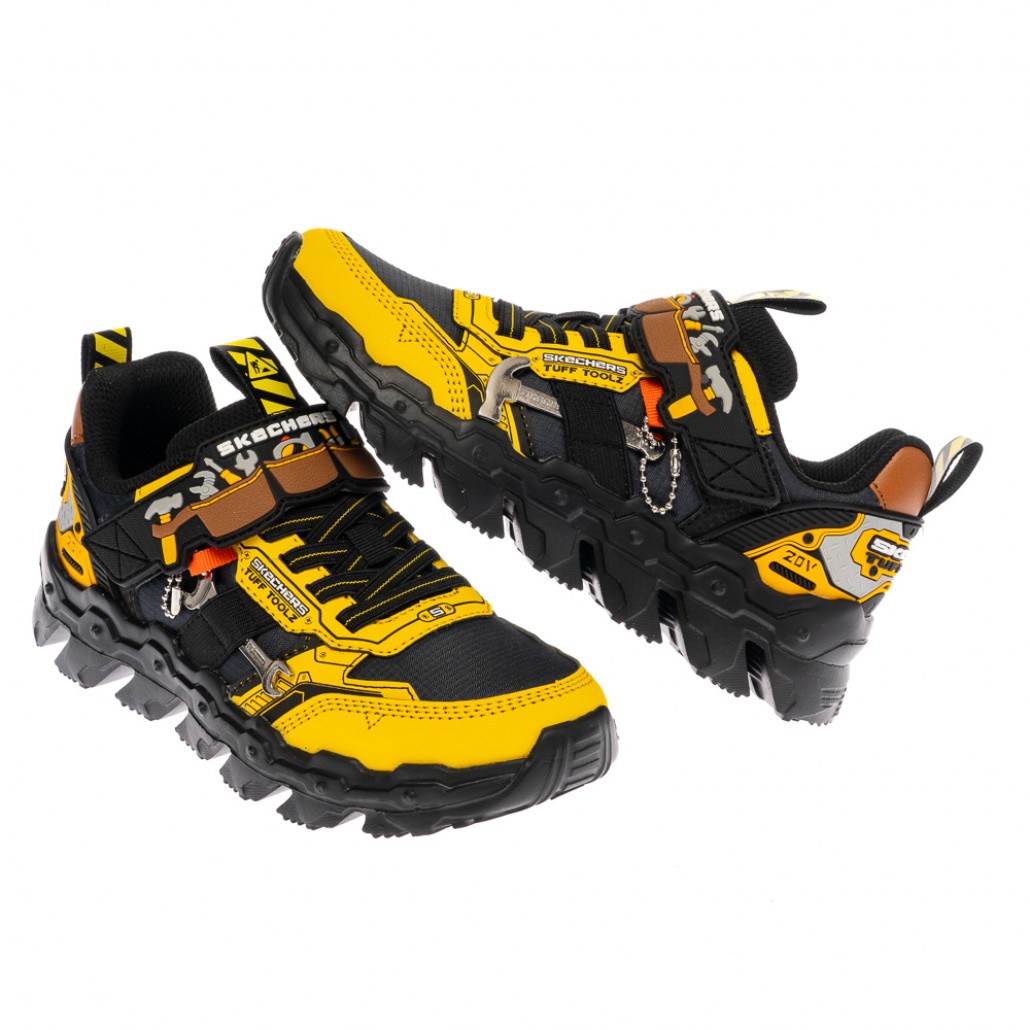 skechers_20260424111446_955413.jpg