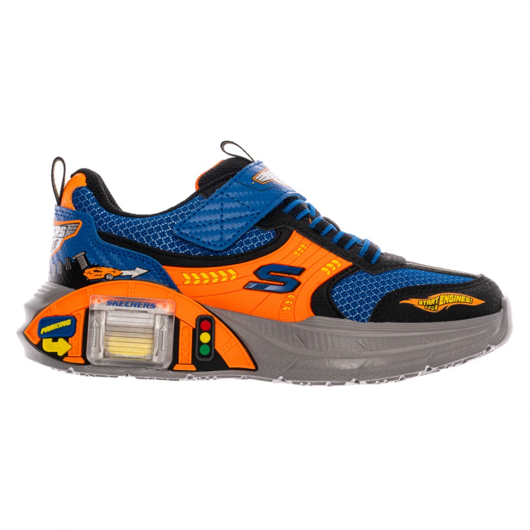 skechers_20260424111449_411659.jpg