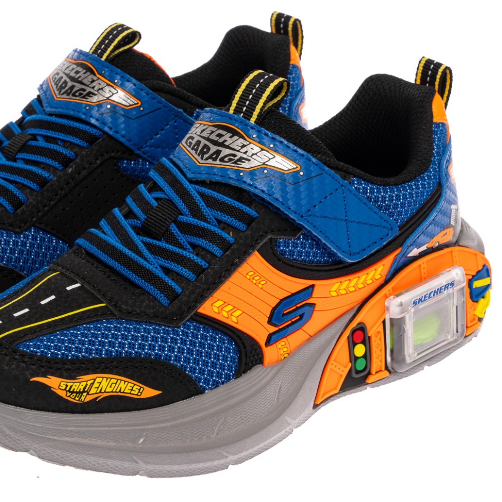 skechers_20260424111450_499757.jpg
