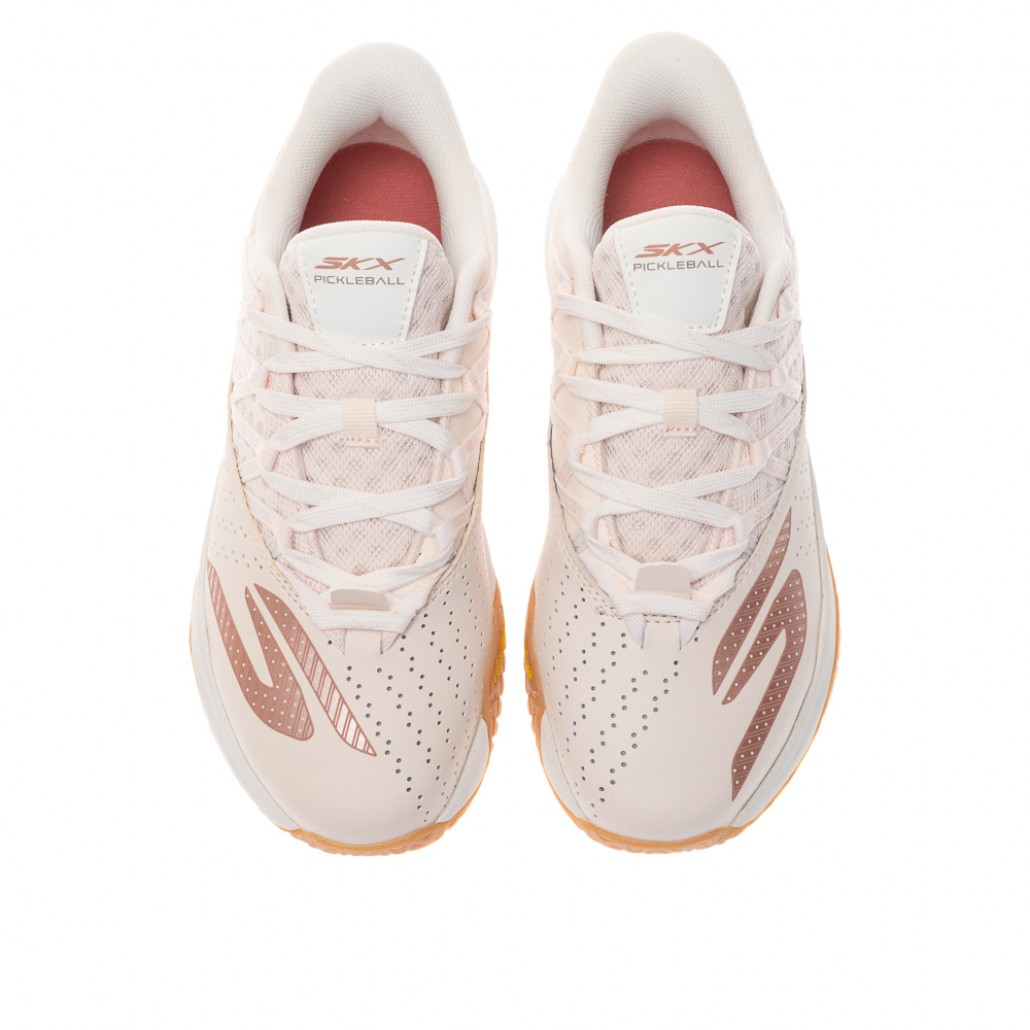 skechers_20260828182733_833974.jpg