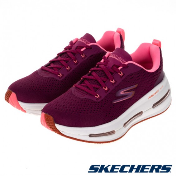 skechers_20221204212203_865856.jpg