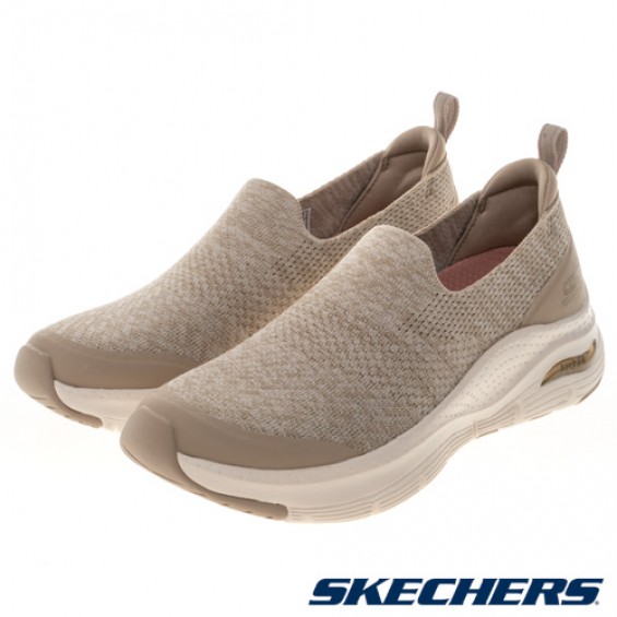 skechers_20230509103848_806426.jpg