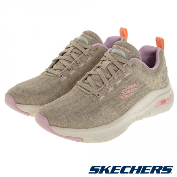 skechers_20230608171543_325237.jpg