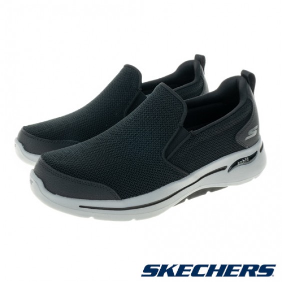 skechers_20231011173104_443883.jpg