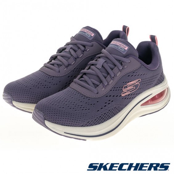 skechers_20231031174030_175245.jpg