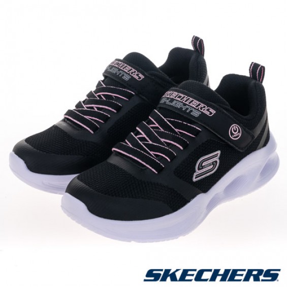 skechers_20231117174406_707130.jpg