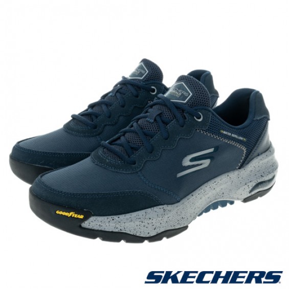 skechers_20231208010122_315913.jpg