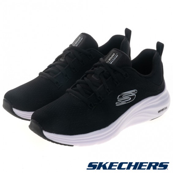 skechers_20240119182556_179441.jpg